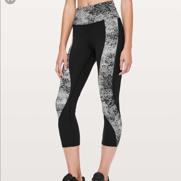 lululemon athletica Pants - Lululemon Sweat and Repeat Crop